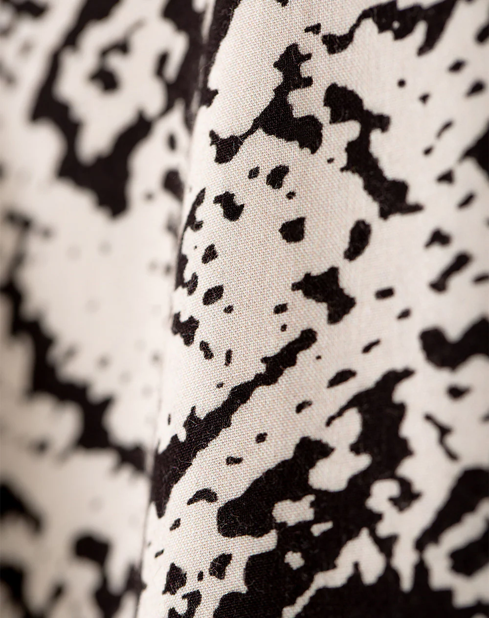 Camisa manga larga holgada print mujer - Image 6