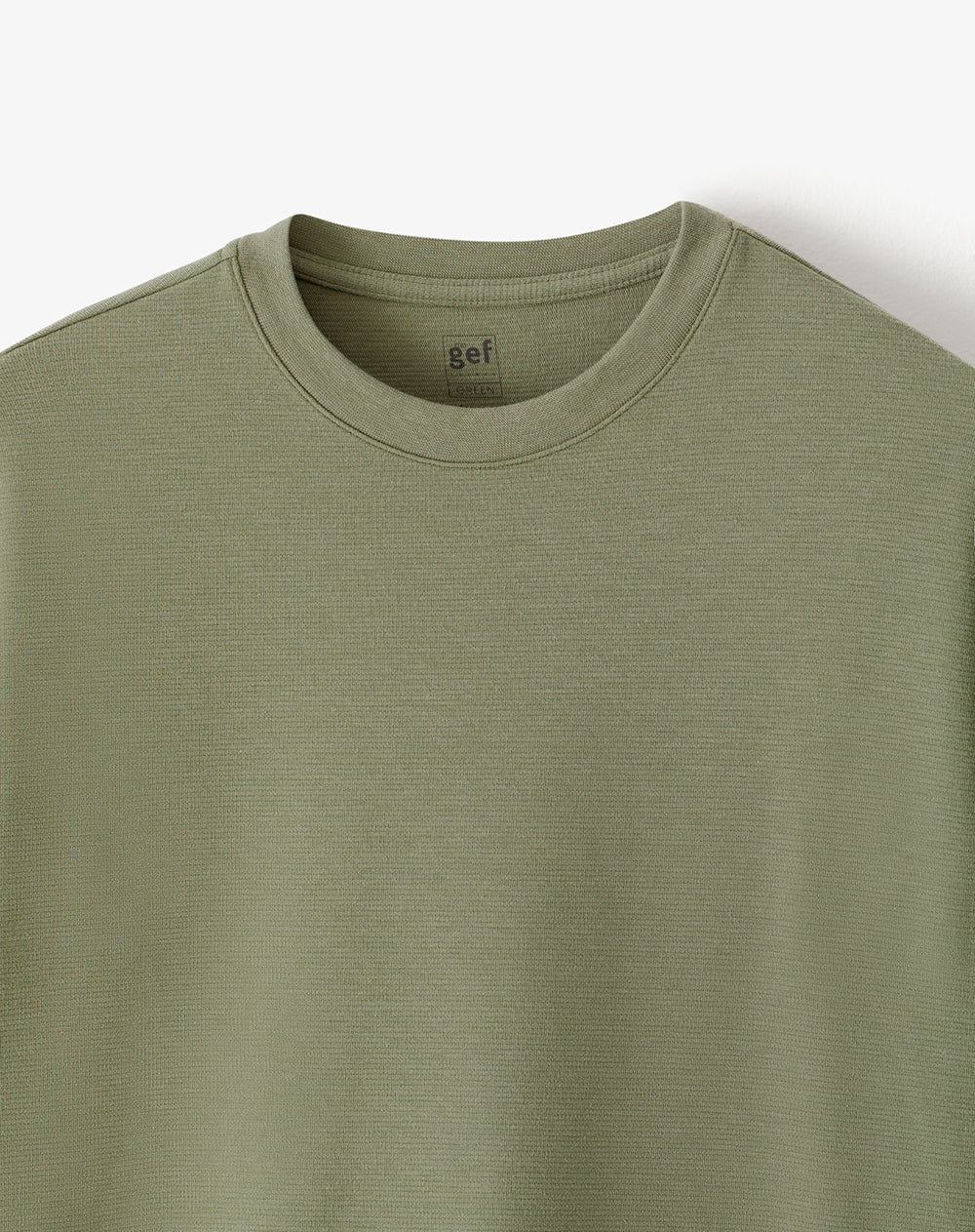 Camiseta regular verde hombre - Image 6