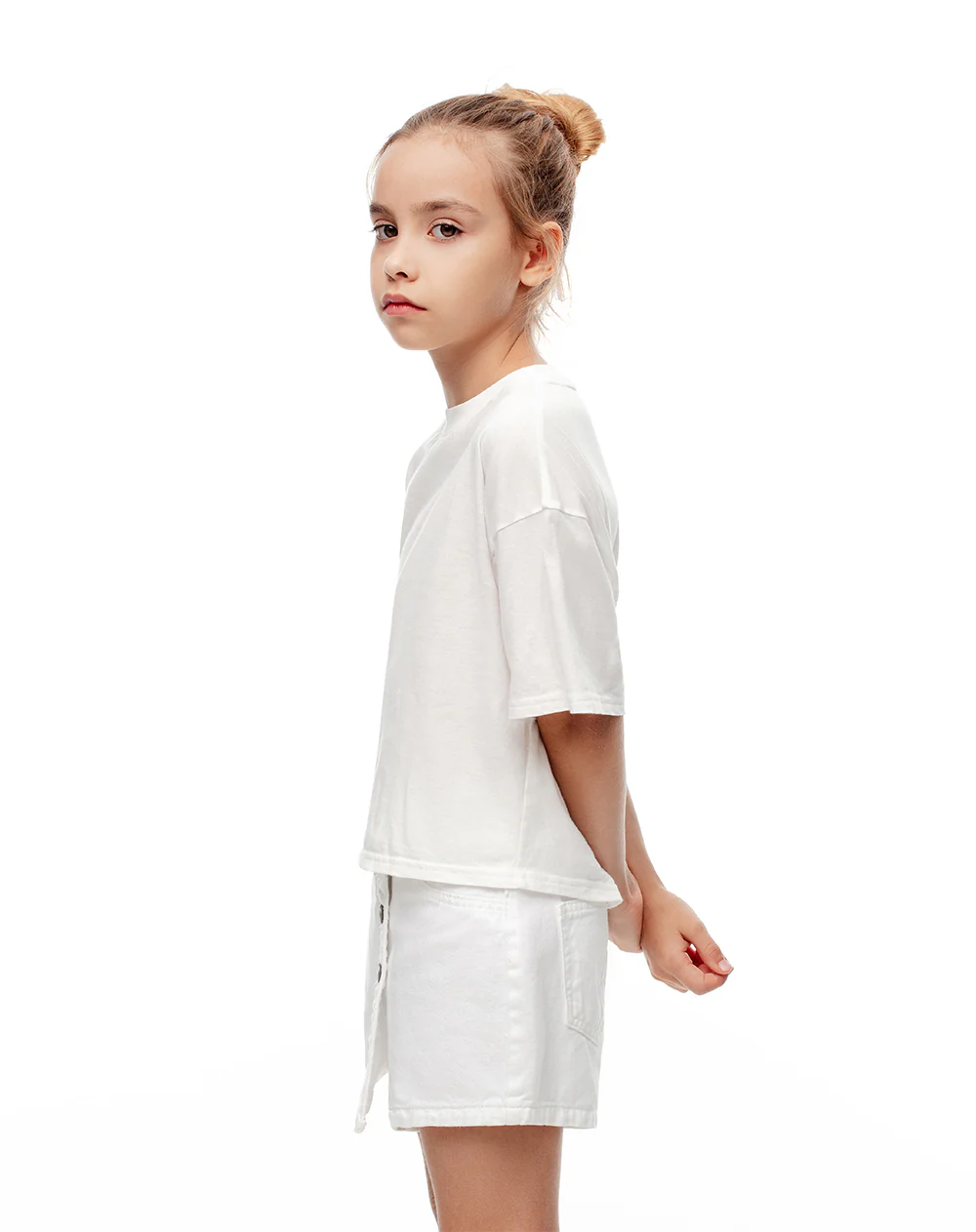 Falda short denim blanca niña - Image 4