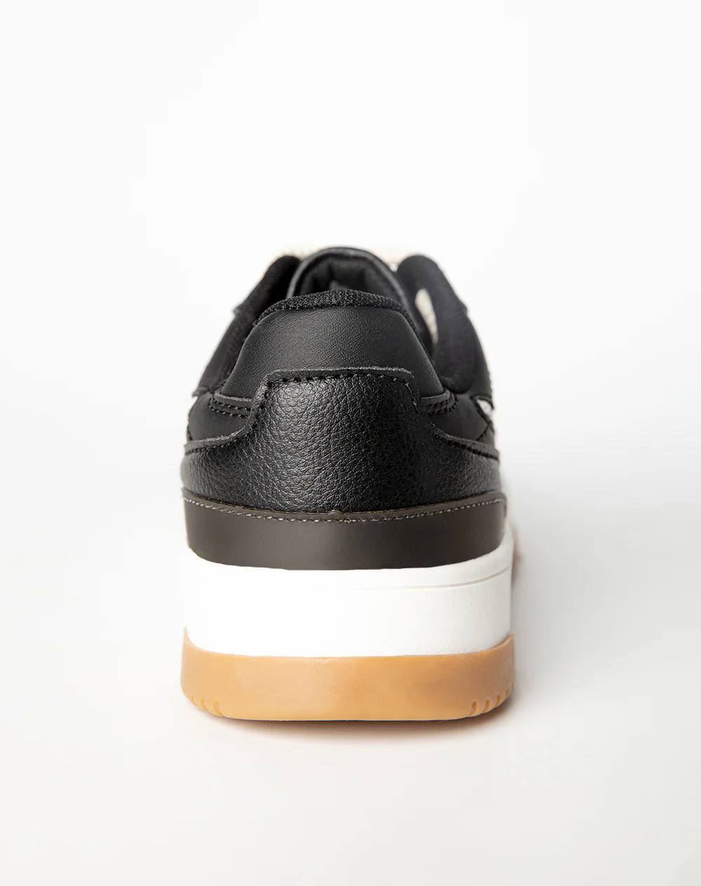 Tenis casuales negros niño - Image 4