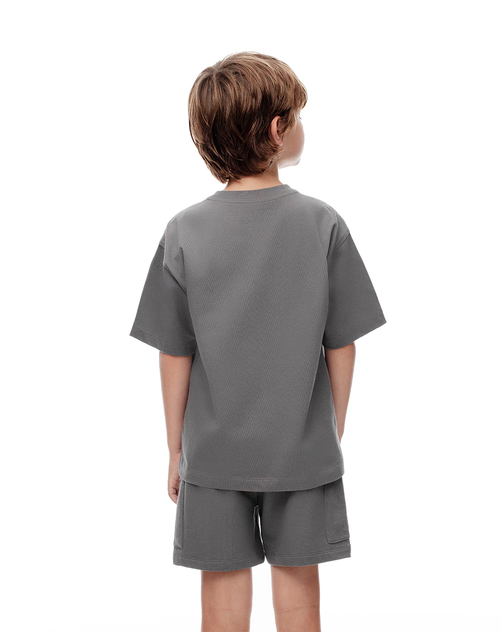 Conjunto camiseta + bermuda gris niño - Image 4