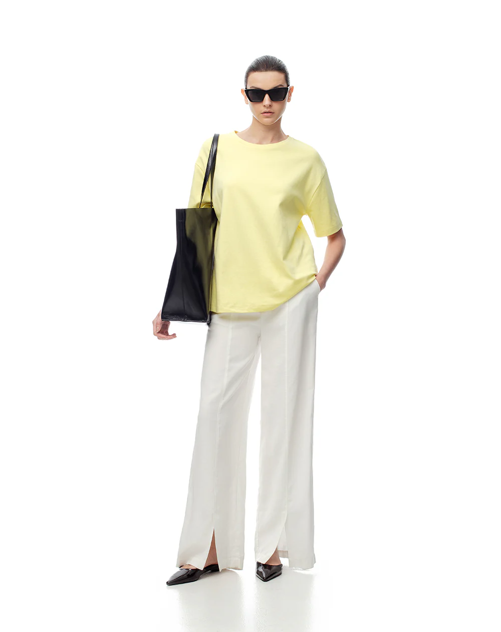 Camiseta oversize amarilla mujer - Image 4