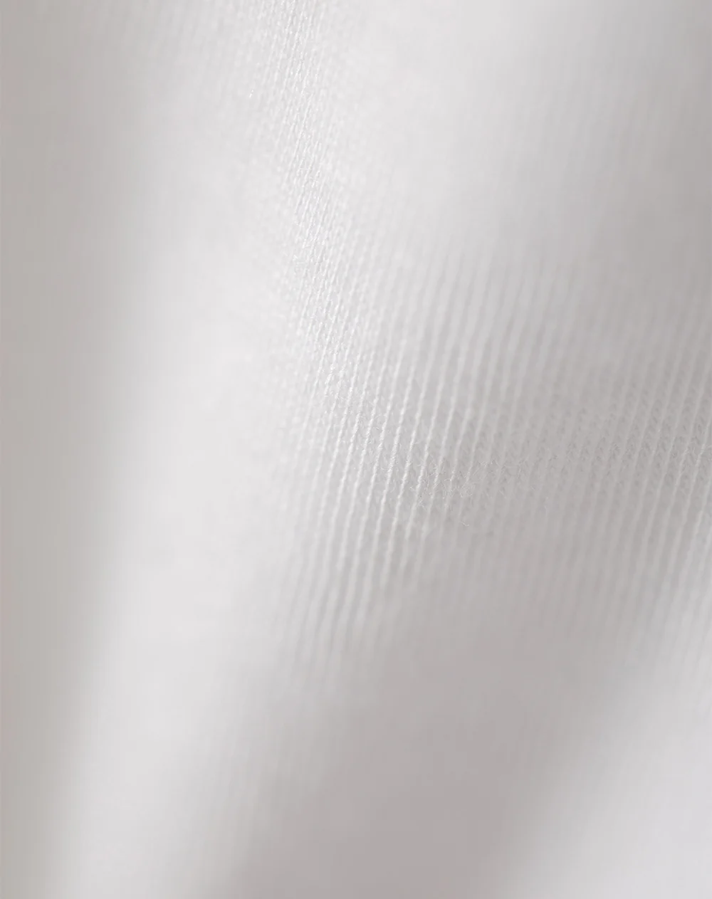 Camiseta tirantes slim blanca mujer - Image 6