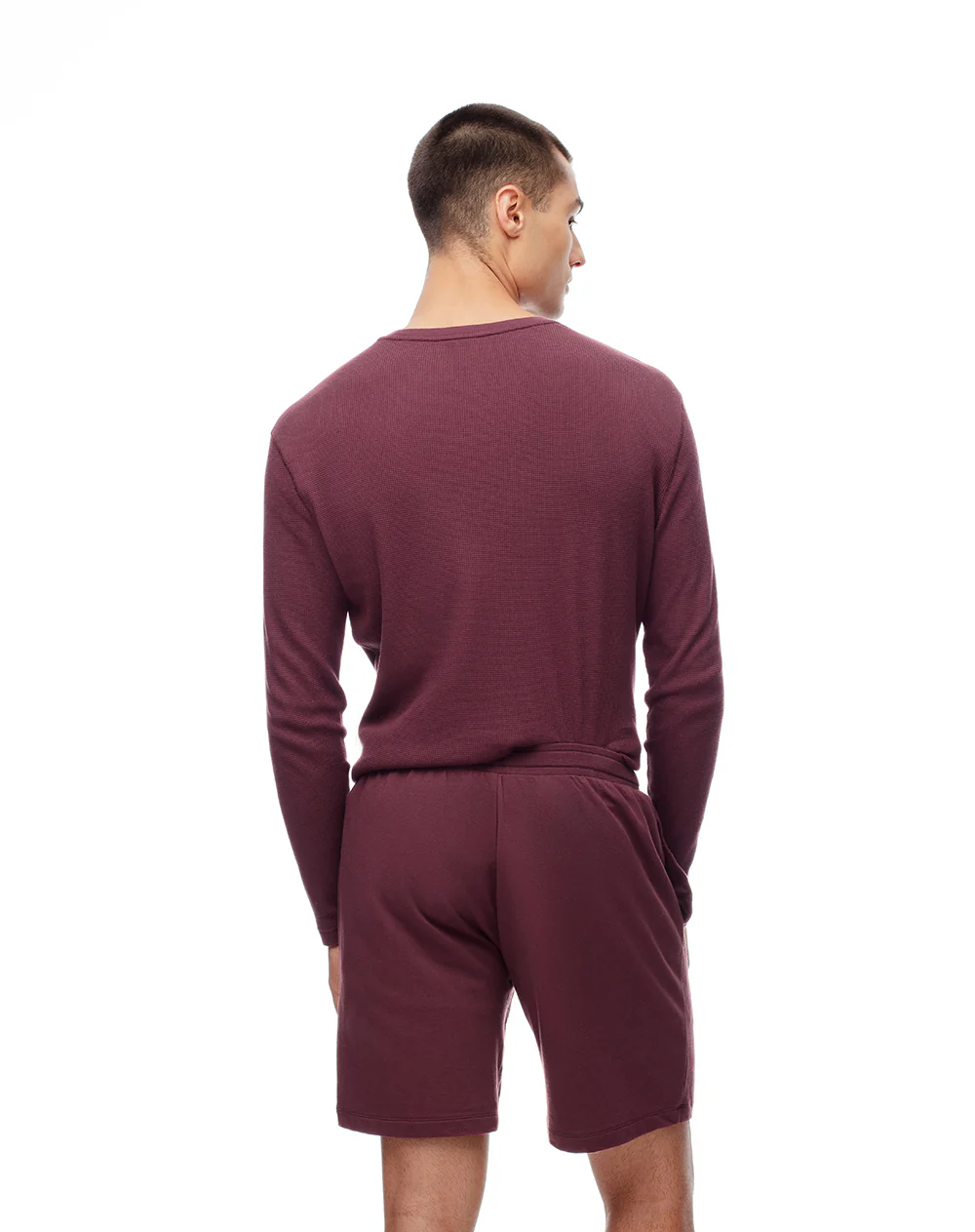 Bermuda regular vinotinto hombre - Image 2