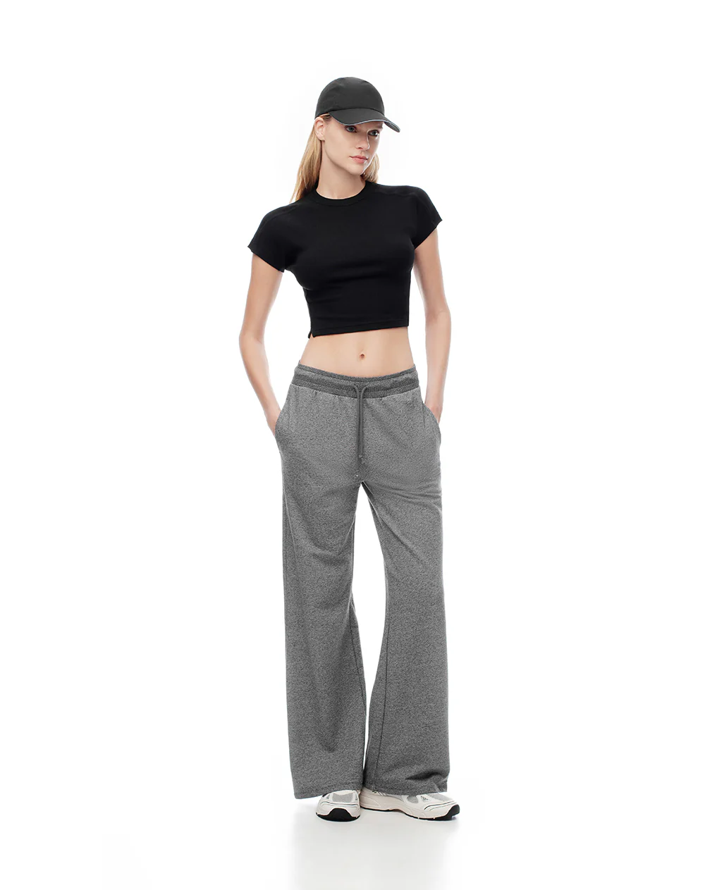 Camiseta crop slim rib algodón negro mujer - Image 3