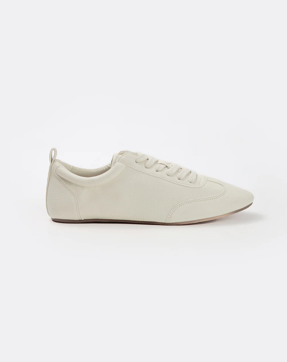 Tenis casuales tipo cuero graneado crudo mujer - Image 2