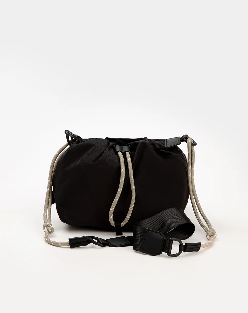 Bolso bucket negro mujer - Image 3