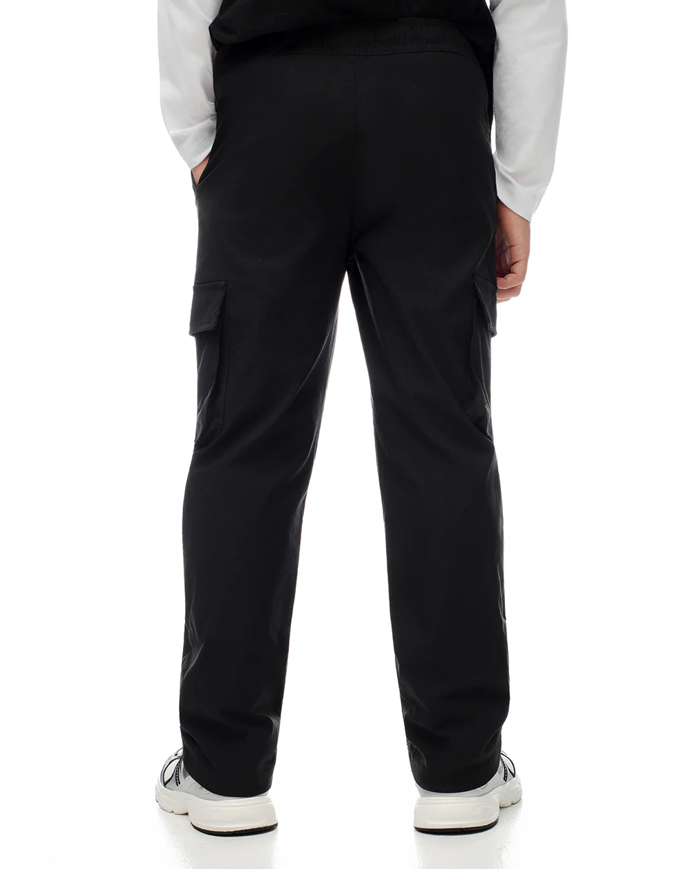Pantalón tipo cargo negro niño - Image 2